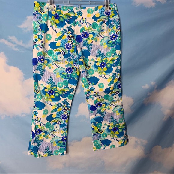 The Attic- Floral Print White Capri size 9 - Picture 4 of 9
